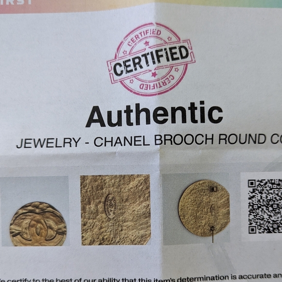 Vintage Chanel CC Medallion 94P brooch - Picture 7 of 10